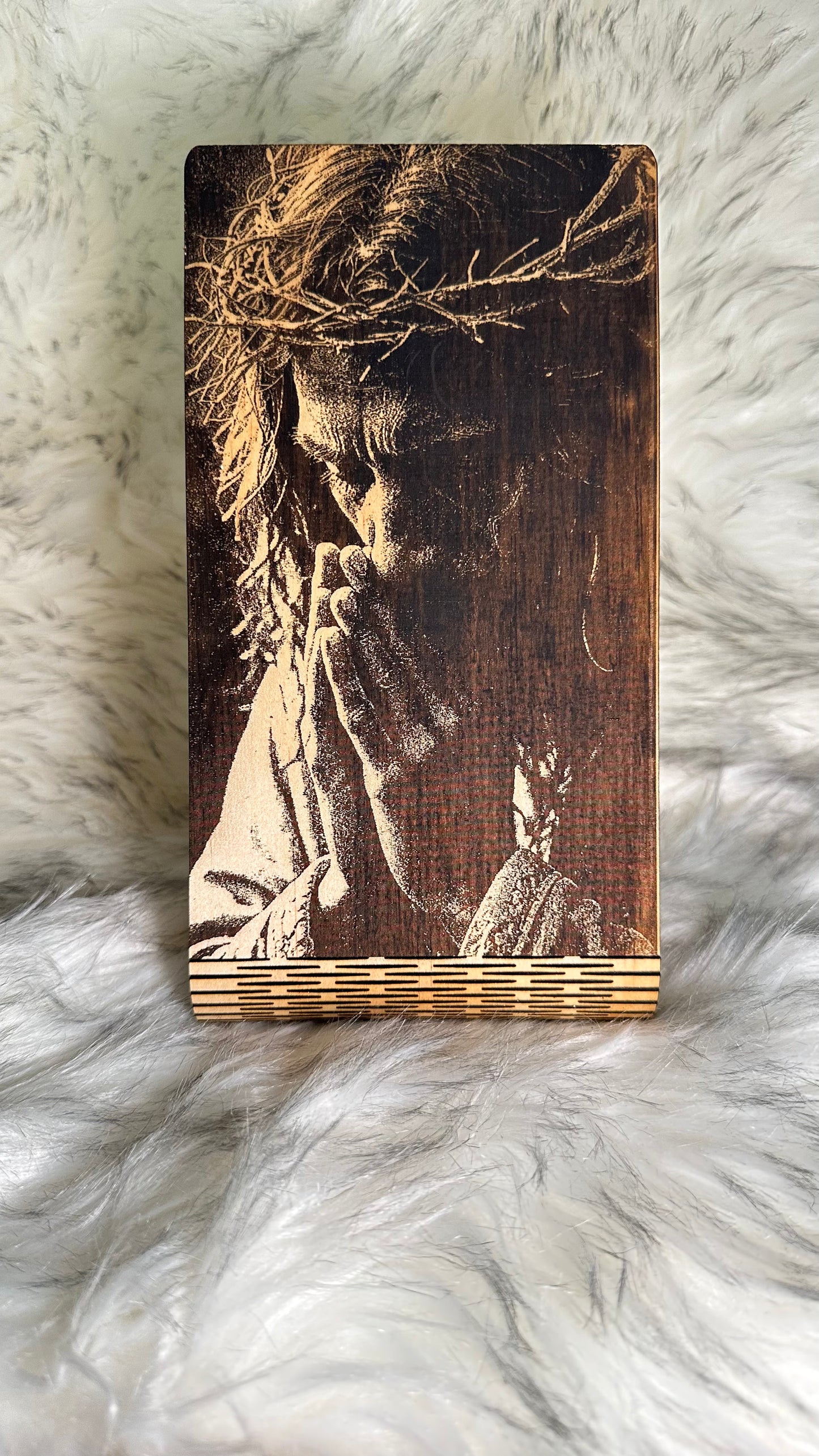 Divine Light – Engraved Portrait of Jesus